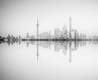 黑人巨鞭大战欧美白妞｜网络巨鞭风波：种族歧视与暴力冲突引深思-5