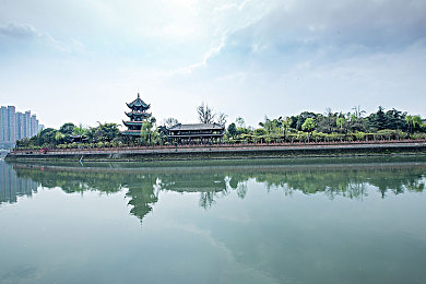 天堂а√在线最新版中文在线｜天堂а√在线全新中文版上线：界面升级内容丰富，引领在线娱乐新潮流-3