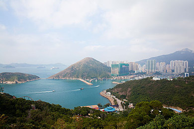 国外B站刺激战场直播APP｜“全球竞技盛宴，B站直播APP引领潮流，千万玩家共赏精彩对决”-4