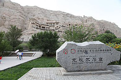 今日爆料,吃瓜有理,爆料无罪｜网络爆料：舆论监督双刃剑，理性发声构建和谐网络