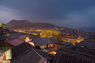 黄色软件下载3.0｜百万下载引争议，揭秘“黄色软件3.0”风险与应对