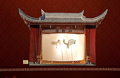 被触手怪扒开双腿侵犯｜“揭秘夜幕阴影：触手怪恐怖侵袭背后的真实面纱”-3